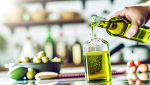L'huile d'olive, un super-aliment pour la santé de votre chien : tout ce que vous devez savoir